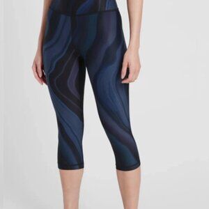 Athleta Accelerate Geode Cropped Leggings Medium High Rise Activewear Athleisure